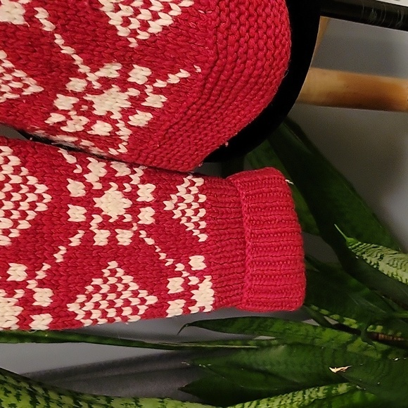 American Eagle Hand Knit Sweater - Picture 2 of 5